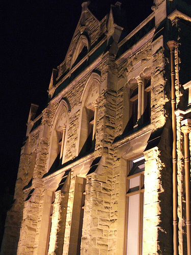 Picture of Baldwin Spencer Building at The University of Melbourne.Photo  by flipsockgrrl (sneedleflipsock.com), all rights reserved.